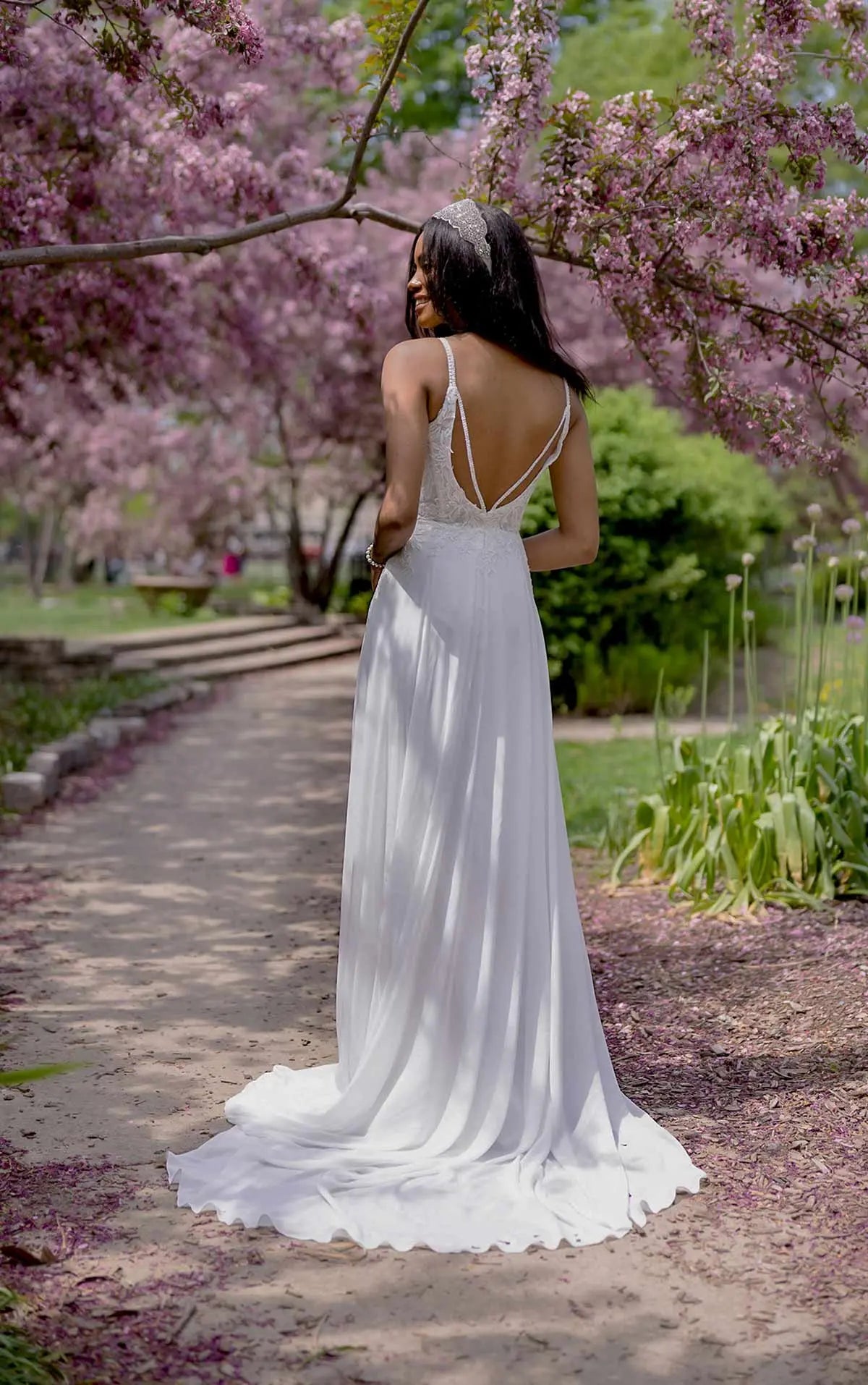 7579 - Sexy Lace Plus Size A-line Wedding Dress with Spaghetti